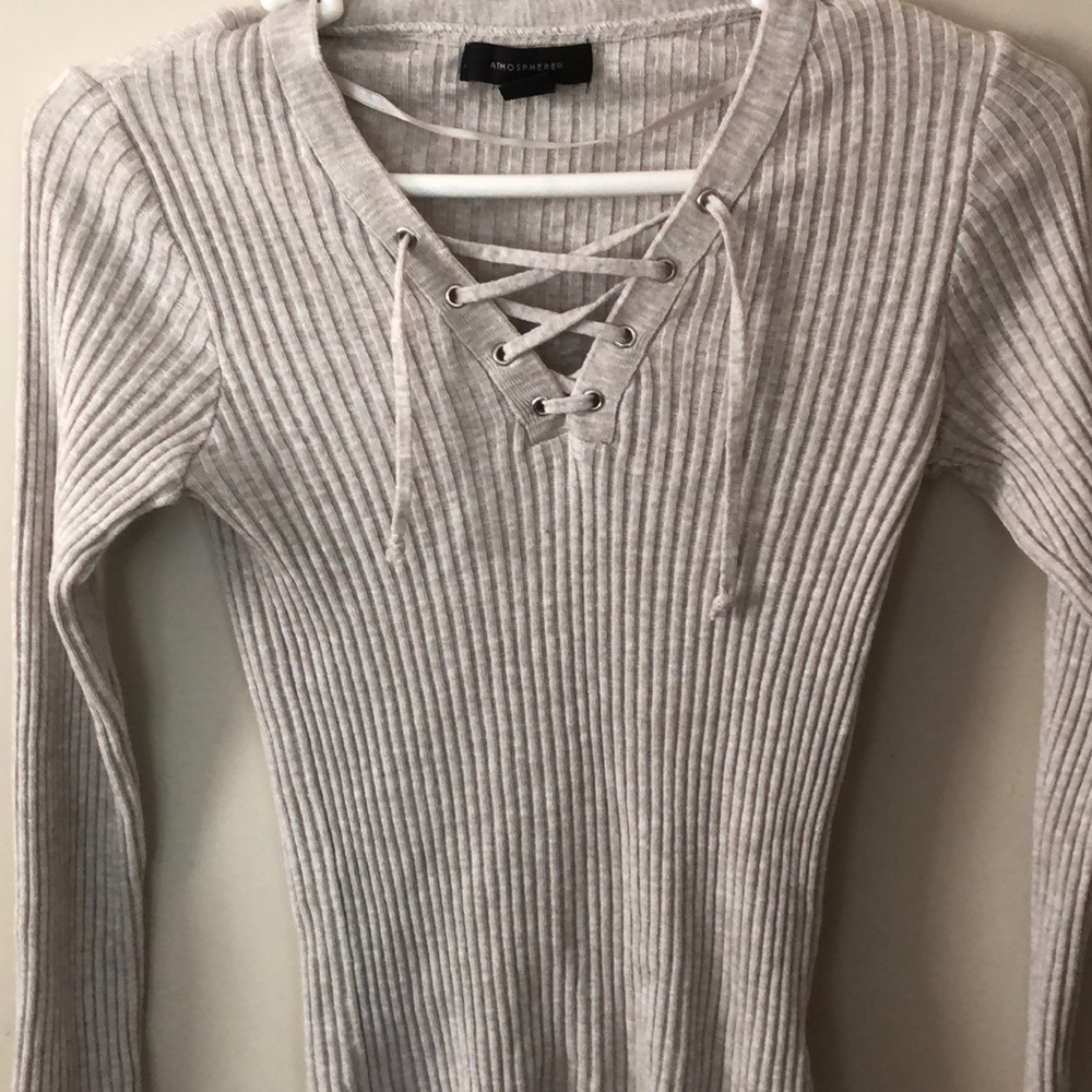 Criss cross front long sleeve